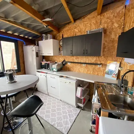 アパート Avec Sauna Et Jacuzzi