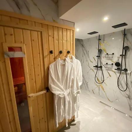 شقة Avec Sauna Et Jacuzzi Saint-Raphaël