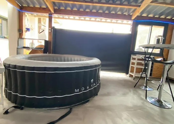 דירה Avec Sauna Et Jacuzzi